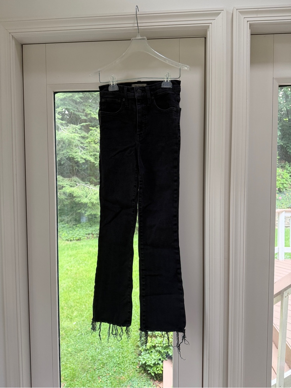 Madewell Black Frayed-Hem Jeans